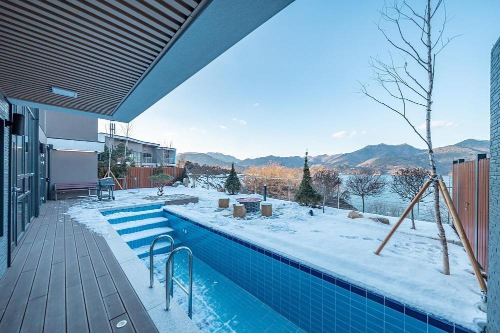 Jecheon The Shine Cheongpung Hotel Room photo